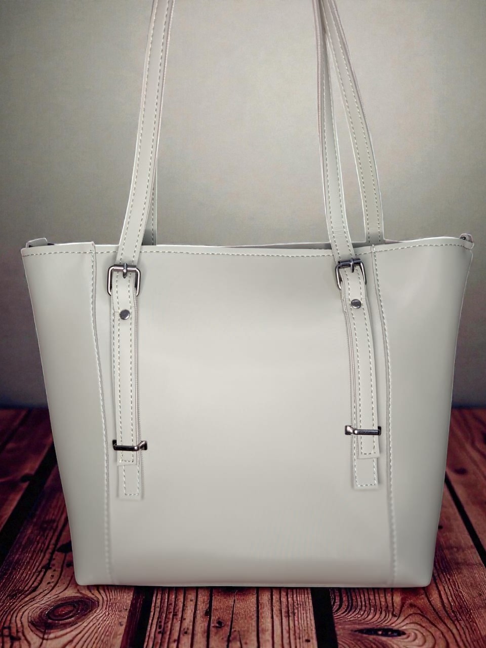 Classic Ivory Pistachio Women’s Tote Bag 