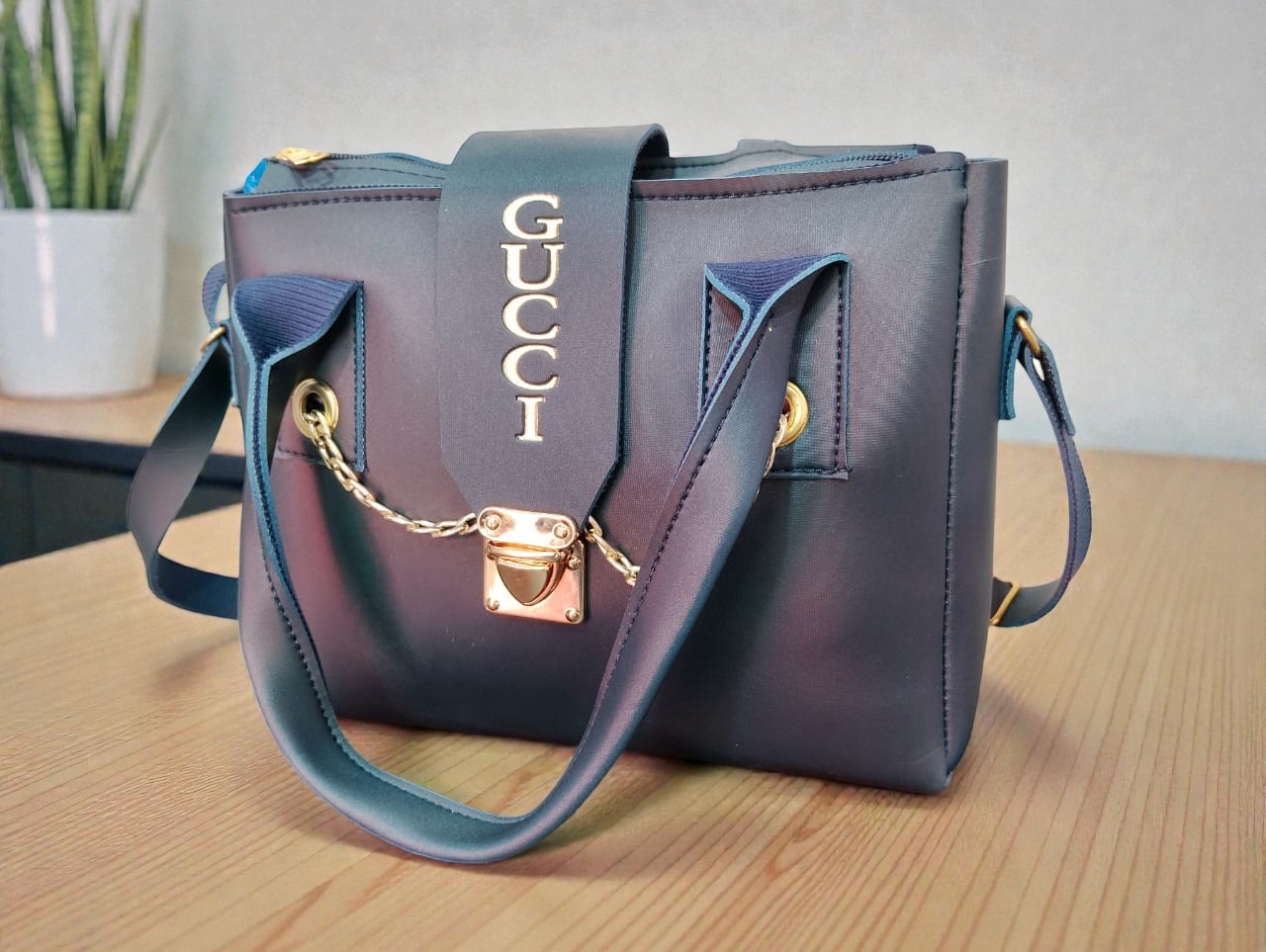 Navy Glamour Mini Gucci Carry
